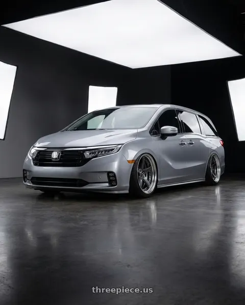 2024 Honda Odyssey Elite with Work Zeast Black Label Bst2 5x120 20x8.5+45 O Disk Brilliant Silver Black wheels