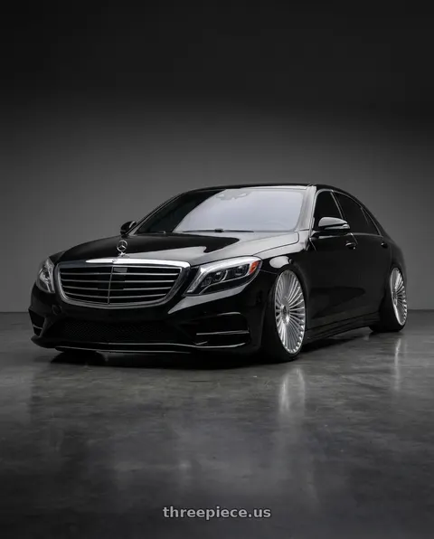 2014 Mercedes-Benz S550 with DOLCE LUXURY TRENTO 6x135/6x139.7 22x9.5 +18 Glossy Silver Brush Face wheels