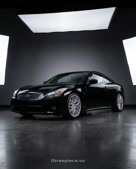 2013 INFINITI G37 with Rohana RFX19 5x114.3 20x9 +35 Machine Silver wheels