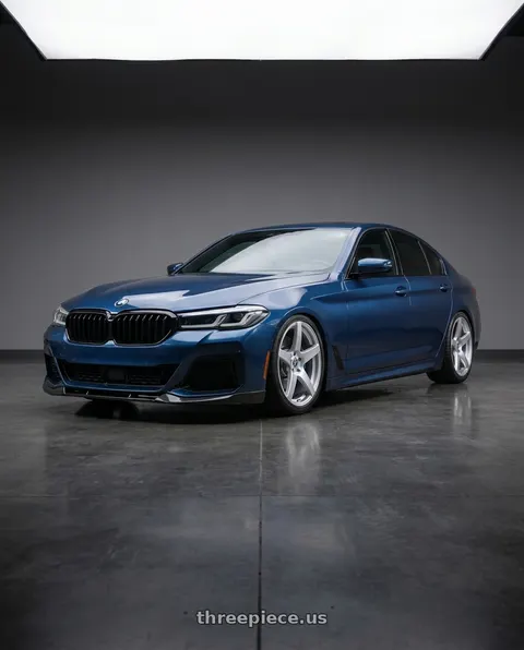 2023 BMW 540i with Forgestar CF5 5x114.3 20x9 +35 Gloss Silver wheels
