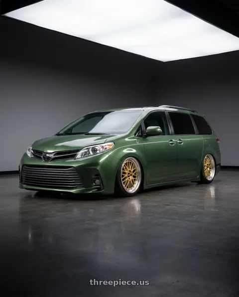 2018 Toyota sienna with BBS LM 5x112 19x9.0+42 Gold wheels