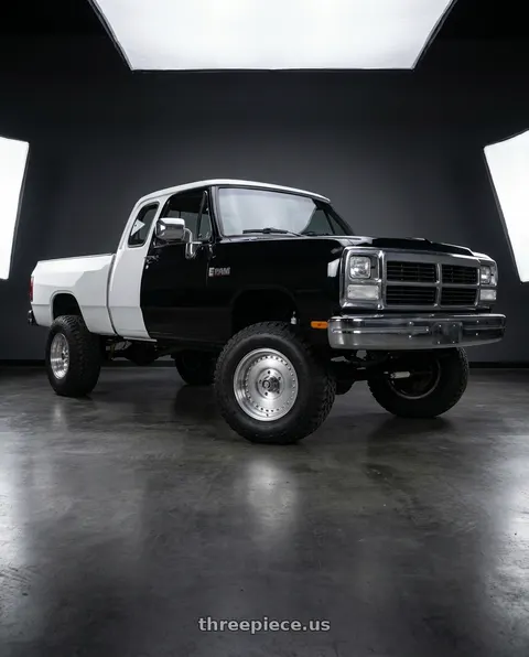 1992 Dodge W250 with Center Line Auto Drag 2.0 5X114.3 15x3.5 -15 Brushed wheels