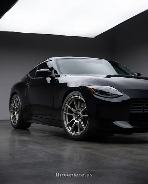 2024 Nissan Z with Konig Heliogram 5X114.3 19x9.5+25 Titanium Metallic Knurled Bead Flow Formed wheels