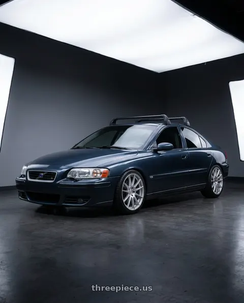 2007 Volvo S60 with 1AV ZX14 5x108 18x8.5 +38 Silver wheels