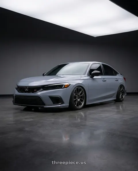 2023 Honda Civic Si with Work Emotion Zr10 5x114.3 19x8.5 +38 Glim Black Diamond Rim cut wheels