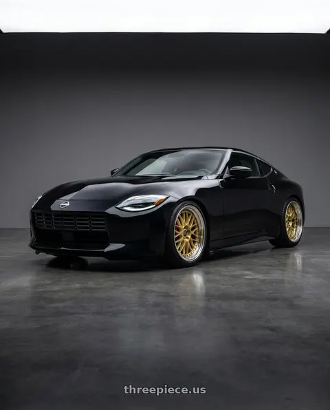 2024 Nissan Z with Work Vs-Xx 5x114.3 19x9.5+40 R Disk Gold wheels