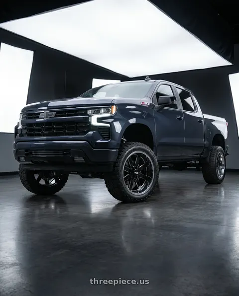 2023 Chevrolet Silverado 1500 with Moto Metal MO200 6X139.7 22X12 -44 GLOSS BLACK MILLED CENTER CHROME LIP wheels