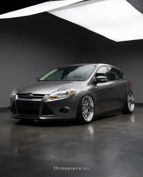 2014 Ford Focus with F1R F21 5x108/5x114.3 18x8.5 +42 Hyper Black/Polish Lip v2 wheels