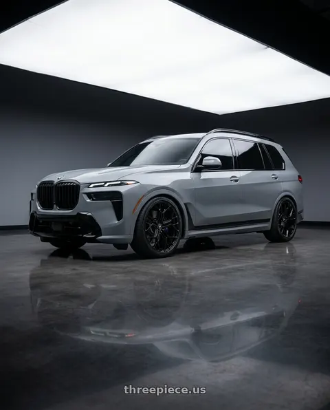 2026 BMW X7 with Fittipaldi FS371B 5x112 22x9 +35 Gloss Black wheels