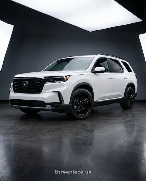 2023 Honda Pilot with Voxx Replica Camaro ZL1-1LF 5x120 20x10+35 Gloss Black wheels