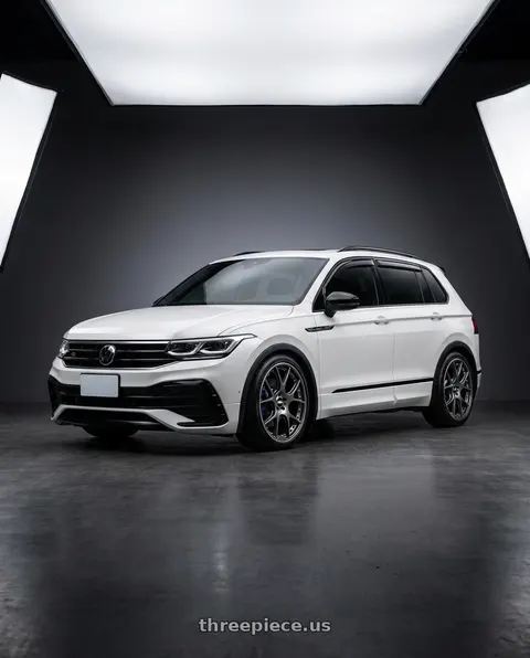2021 Volkswagen Tiguan with BBS CH-RII 5x130 21x10.5 +47 Satin Platinum Center Black Lip SS Rim Prot wheels