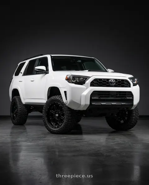 2022 Toyota 4Runner with XD XD829 HOSS II 6X139.7 20X10 -24 GLOSS BLACK wheels
