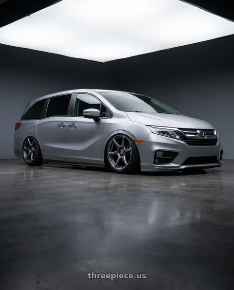 2018 Honda Odyssey EX-L with Kansei K11G Tandem 5X120 18x9 35 Gunmetal wheels