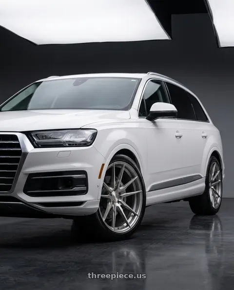 2019 Audi Q7 with Rohana RFX2 5x114.3 22x10.5+42 Brushed Titanium wheels