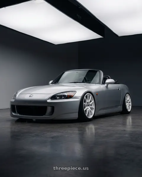 2009 Honda S2000 with Advan RCIII 5x114.3 18x8.5+38 White wheels