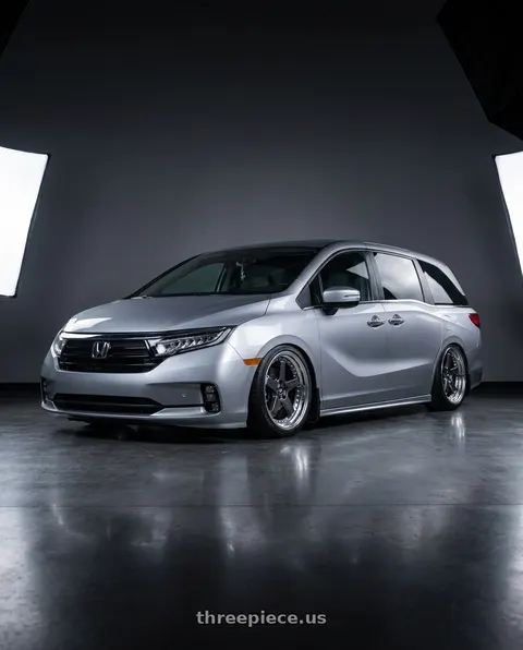 2024 Honda Odyssey with Work Zistance W5s 5x120 20x8.5+41 w disk Brilliant Silver Black wheels