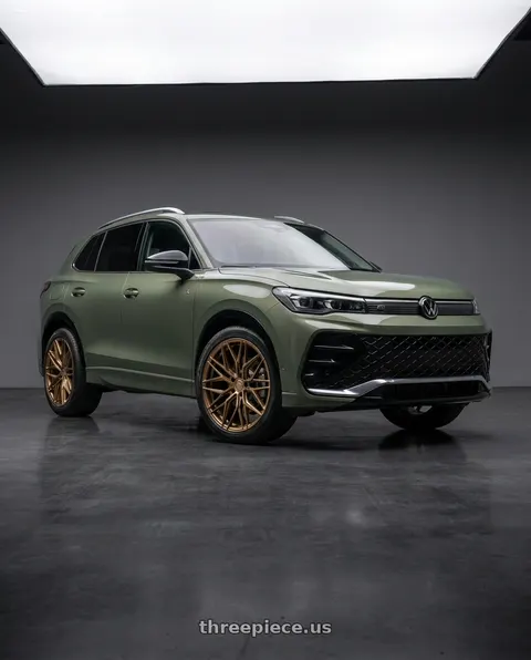 2026 Volkswagen Tiguan SE with Rohana RFX17 5x112 20x8+30 Gloss Bronze wheels