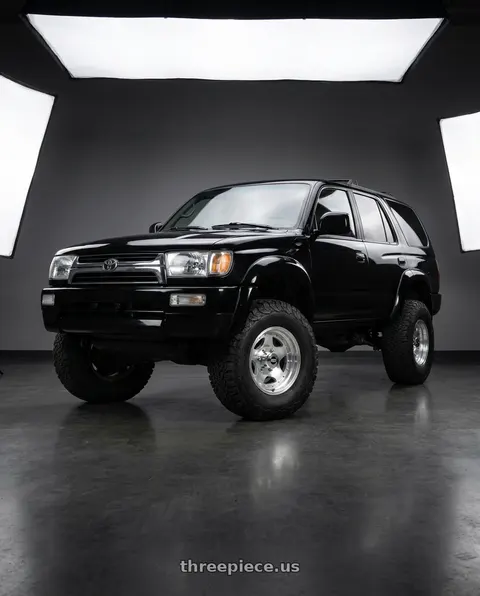 2001 Toyota 4Runner SR5 with American Racing AR23 6X139.7 16X8 0 MACHINED W/ CLEAR COAT wheels