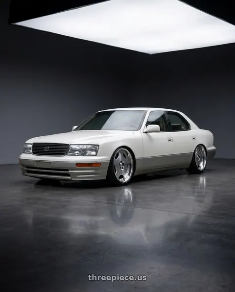 1995 Lexus LS400 with Work Lanvec Ld1 5x114.3 18x9.5+0 A Disk Machine Silver Polish wheels