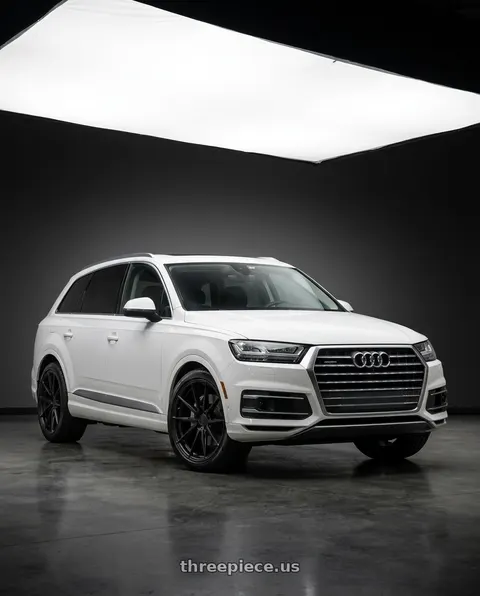 2019 Audi Q7 with Rohana RFX2 5x112 20x9+25 Matte Black wheels