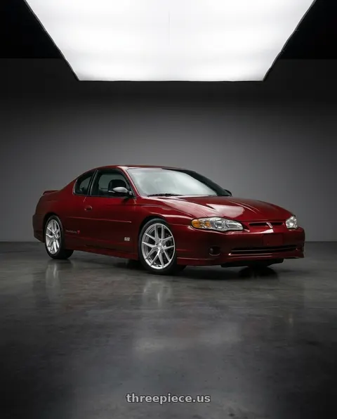 2004 Chevrolet Monte Carlo SS with Rotiform 1PC R133 FLG 5X114.3 18X8.5 +45 GLOSS SILVER wheels