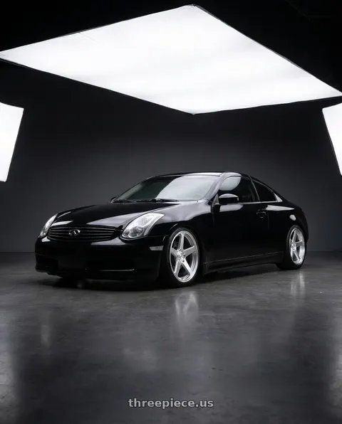 2003 INFINITI G35 with DOLCE PERFORMANCE STELLA 5x114.3 20x8.5 +38 Gloss Silver wheels