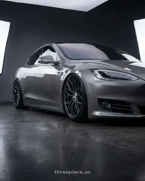 2018 Tesla Model S with Avant Garde Wheels M520R 5X120 21x12 +52 Dark Graphite Metallic wheels