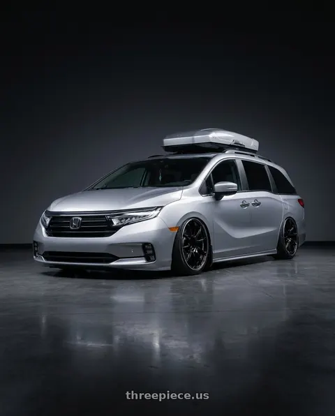2024 Honda Odyssey with Advan Racing RZII 5x120 18x8.0 +45 RACING GLOSS BLACK & RING wheels