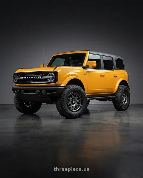 2024 Ford Bronco with XD XD127 BULLY 6X139.7 17X9 -12 MATTE GRAY BLACK RING wheels