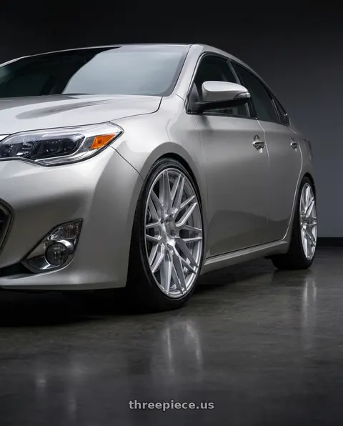 2013 Toyota Avalon with F1R F103 5X114.3 19x9 +35 Brushed Silver wheels