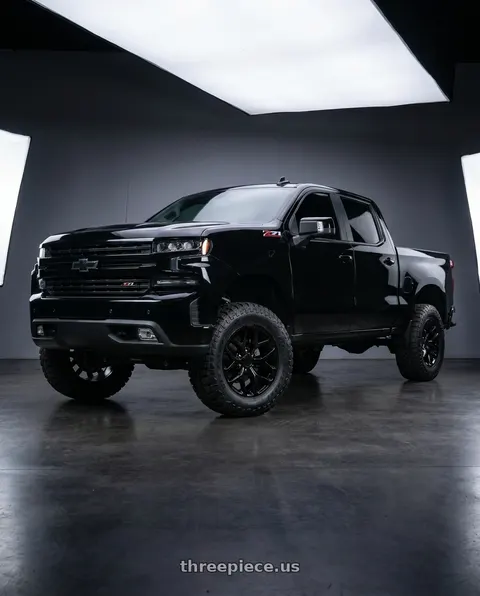 2020 Chevrolet Silverado 1500 with OE Wheels CV98B 6x139.7 20x9+24 Gloss Black wheels