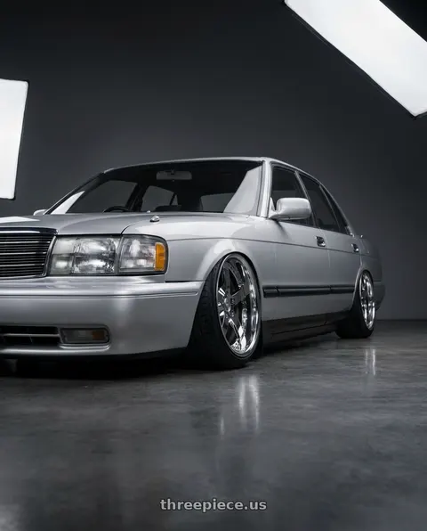 1995 Toyota Crown with Work Equip E05 5x108 19x10.5+-17 o disk 3d Chrome wheels