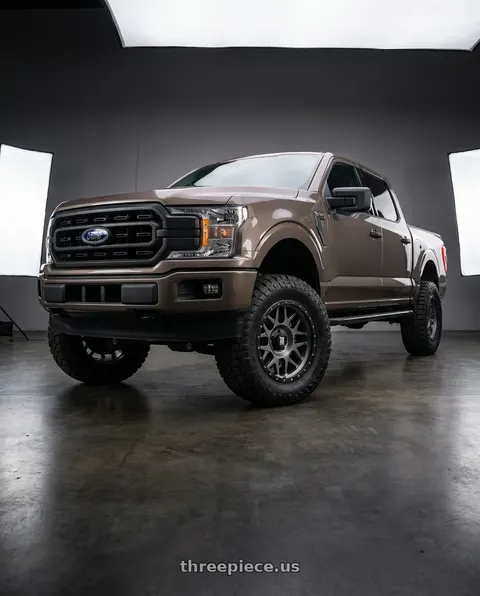 2019 Ford F-150 with XD XD127 BULLY 6X135 20X9 +0 MATTE GRAY BLACK RING wheels