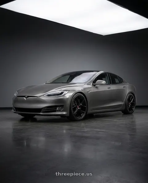 2018 Tesla Model S with Vossen HF-5 21x12 / 5x120 / ET52 / Deep Face / 72.56 - Gloss Black Wheel - HF5-1B36 wheels