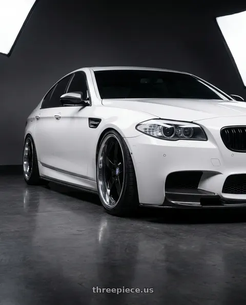 2012 BMW 550i with Beyern RAPP 5X120 22X10.5 +20 GLOSS BLACK W/ MIRROR CUT LIP wheels