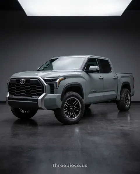 2024 Toyota Tundra with Moto Metal MO202 6X139.7 20X10 -18 GLOSS BLACK MACHINED CENTER CHROME LIP wheels