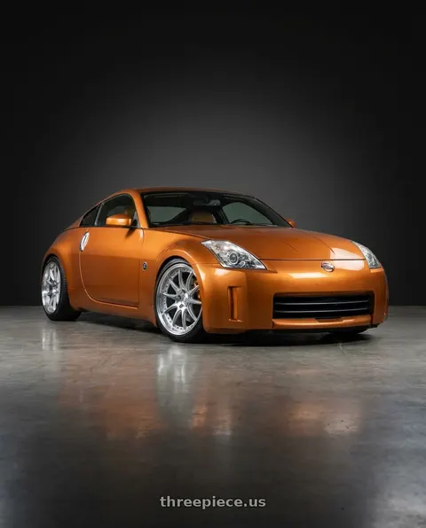 2004 Nissan 350Z with Aodhan DS07 5x114.3 19x9.5+22 Silver w/Machined Face wheels