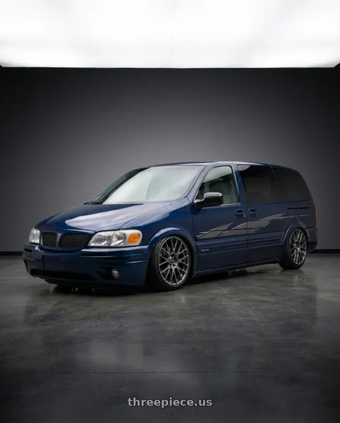 2002 Pontiac Montana with Ssr Gtv04 5x114.3 19×8.5x8.5+45  METALLIC GRAY wheels