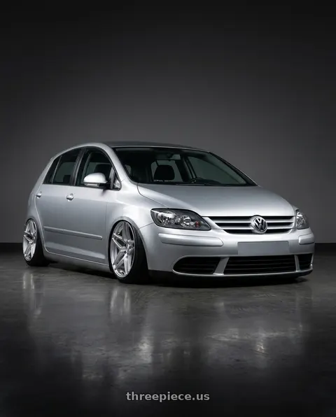 2006 Volkswagen Golf with Kansei K15H Astro 5X112 19x8.5 35 Hyper Silver wheels