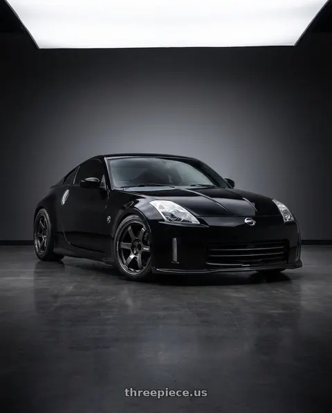 2006 Nissan 350Z with Volk Racing TE37 Saga S-Plus 5x114.3 18x10.5+15 Diamond Dark Gunmetal wheels