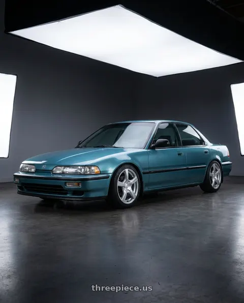 1990 Acura Integra with TOUREN TR9 3190 4x100/4x114.3 16x7 +42 GLOSS HYPER SILVER wheels