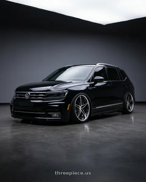 2022 Volkswagen Tiguan SEL R-Line with Work Schwert Sg1 5x112 20x9+30 A Disk Black Cut Clear wheels