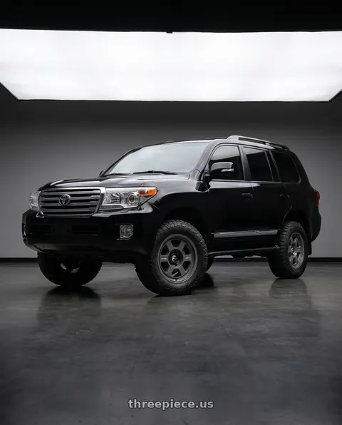 2014 Toyota Land Cruiser with Fuel 1PC FC860 HYPE 5X150 18x8.5 -10 BATTLESHIP GRAY wheels