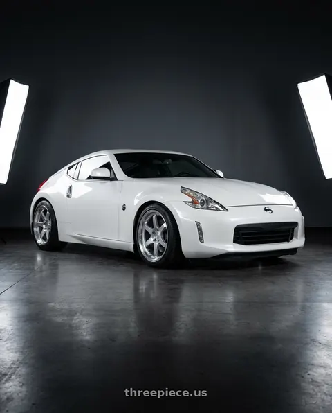 2016 Nissan 370Z with Aodhan AH02 5x114.3 19x9.5+22 Silver w/ Machined Lip wheels
