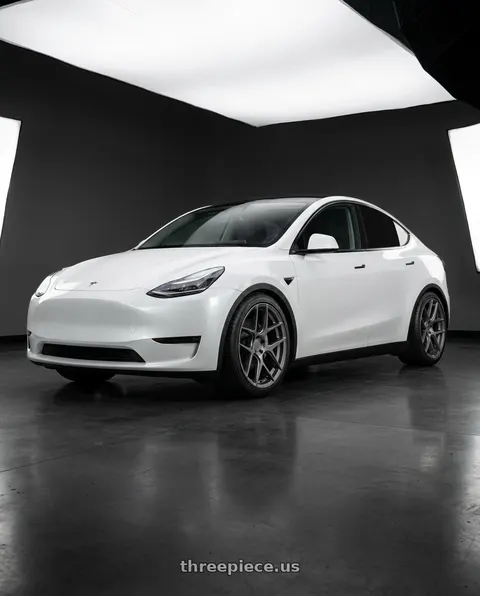 2024 Tesla Model Y with Aodhan AFF2 5x114.3 20x9+32 Matte Gray wheels