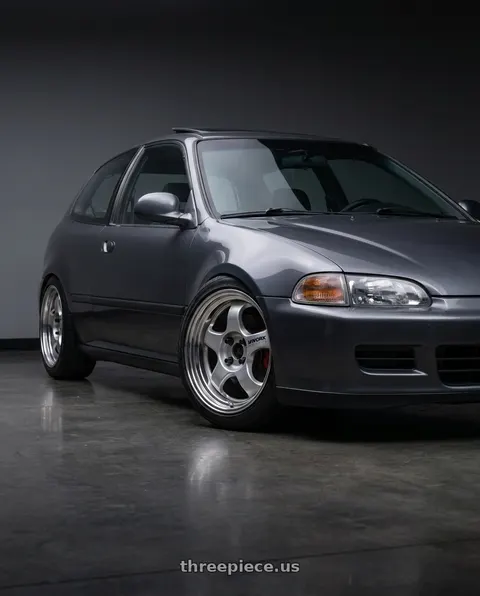 1992 Honda Civic Si with Work Meister S1 2P 4x100 15x8.5+45 O Disk Silver wheels