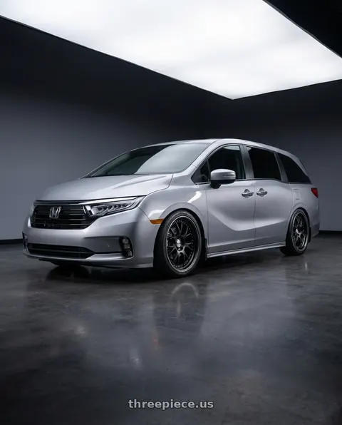 2024 Honda Odyssey with SSR Professor MS3 5x120 20x8+37 NR Disk Flat Black wheels