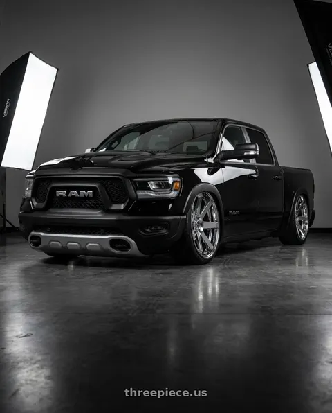 2023 Ram 1500 Rebel with Vision Street-Designs 9042 Sultan 6x139.7 24x9.5+25 Chrome wheels