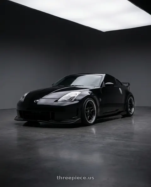 2003 Nissan 350Z with ESR Wheels CS15.2 5x114.3 18x8.5 +35 Gloss Black wheels