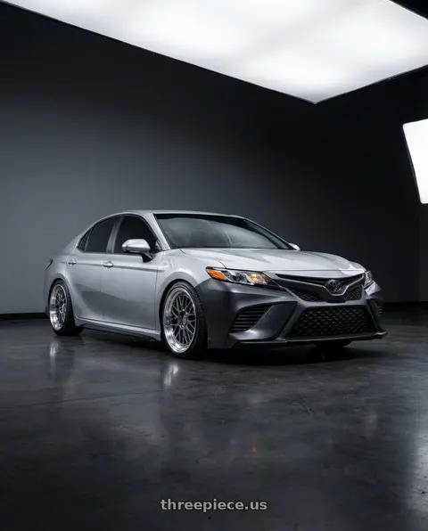 2019 Toyota Camry LE with ESR Wheels SR SERIES SR01 5x114.3 19x8.5 +30 Gunmetal wheels